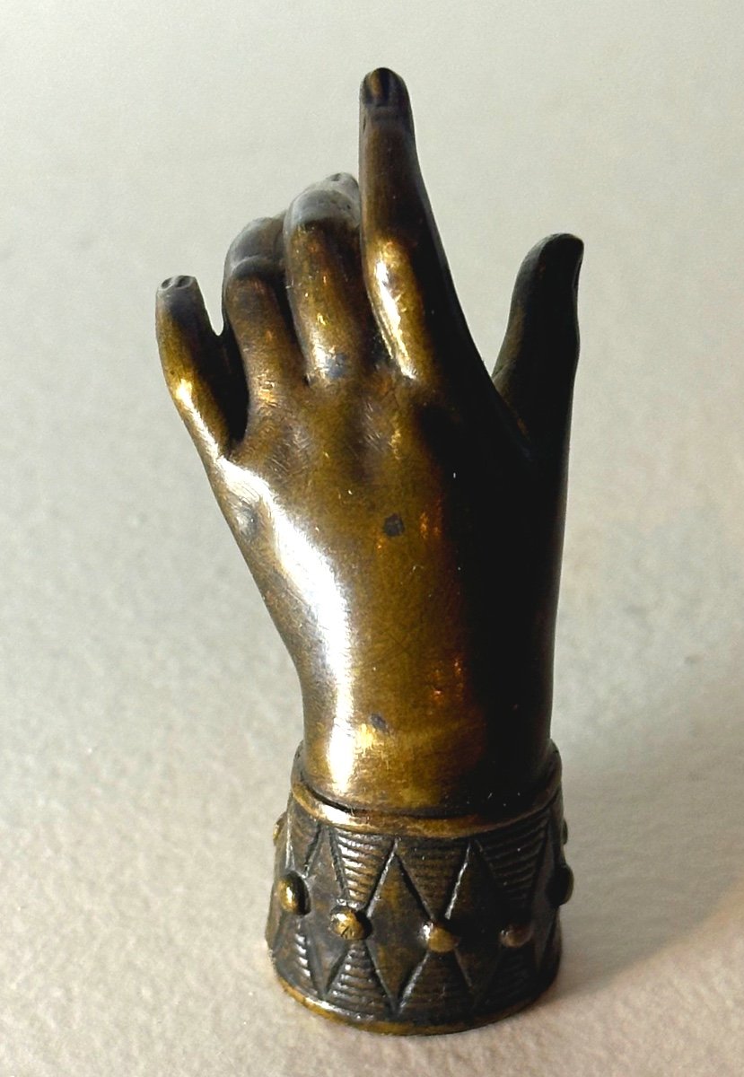 Charming 19th Century Bronze Seal Woman's Hand Sealing Paperweight -photo-3