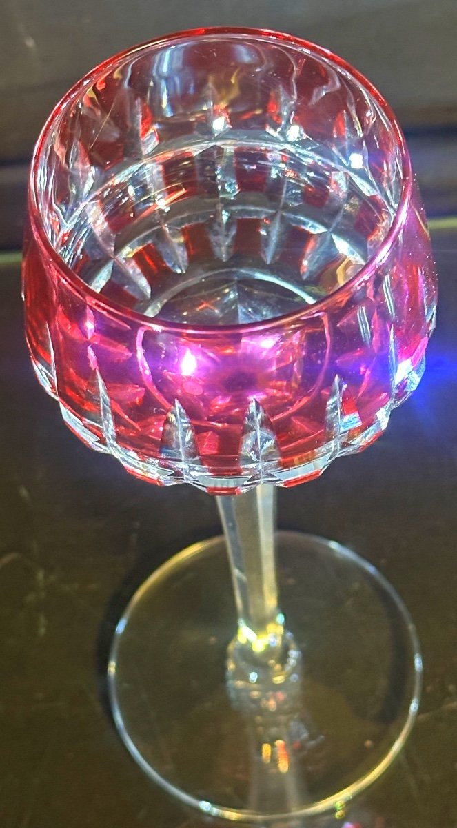 Cristal Saint Louis Colored Roemer Wine Glass Manhattan Model Signed And In Very Good Condition -photo-4