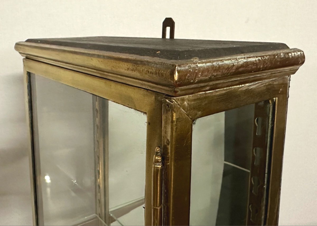 19th Century Shop Or Collector's Display Case 85cm In Brass, Glass And Mirror To Stand Or Hang-photo-3