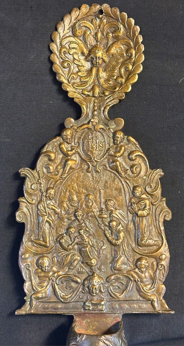 Ancien benitier en bronze XIXe Tête de Christ et scène de Nativité 30,6cm ange Très bon état -photo-4