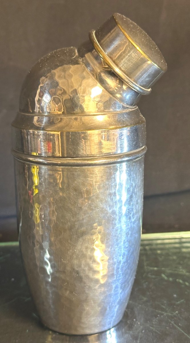 Rare 1930s Hammered Silver Plated Art Deco Cocktail Shaker In Very Good Condition -photo-2