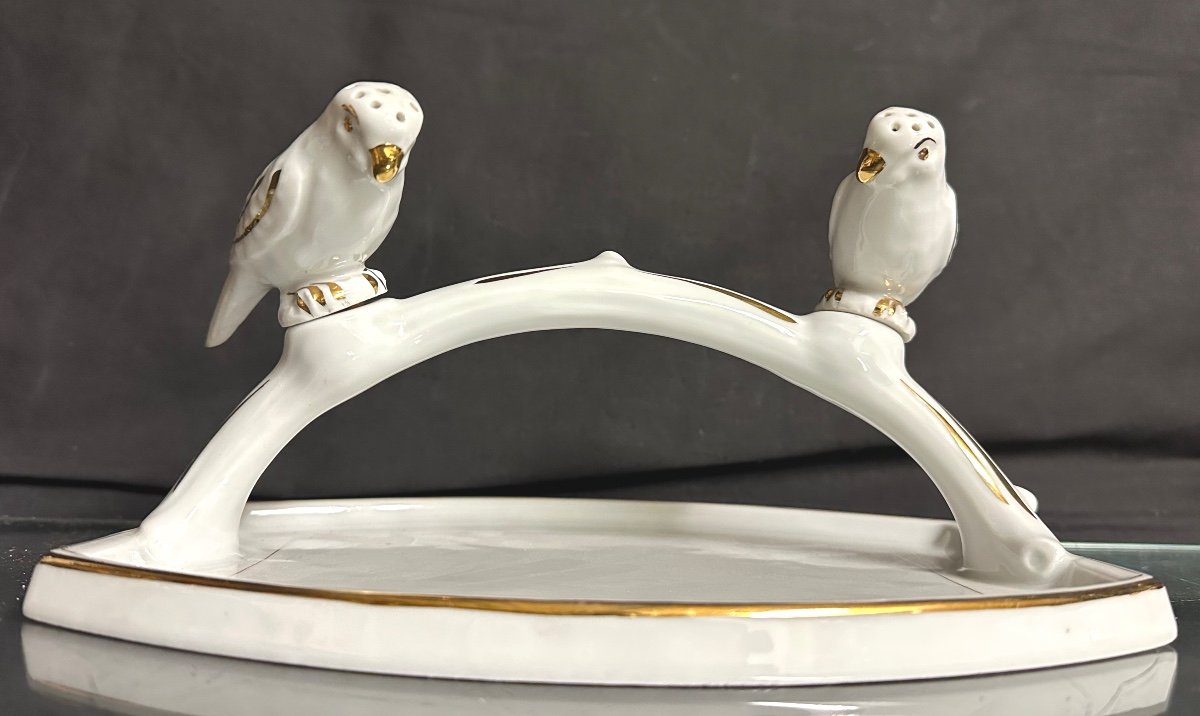 Salt And Pepper Shakers Parakeets Porcelain Art Deco Empty Pocket Tray In Very Good Condition 