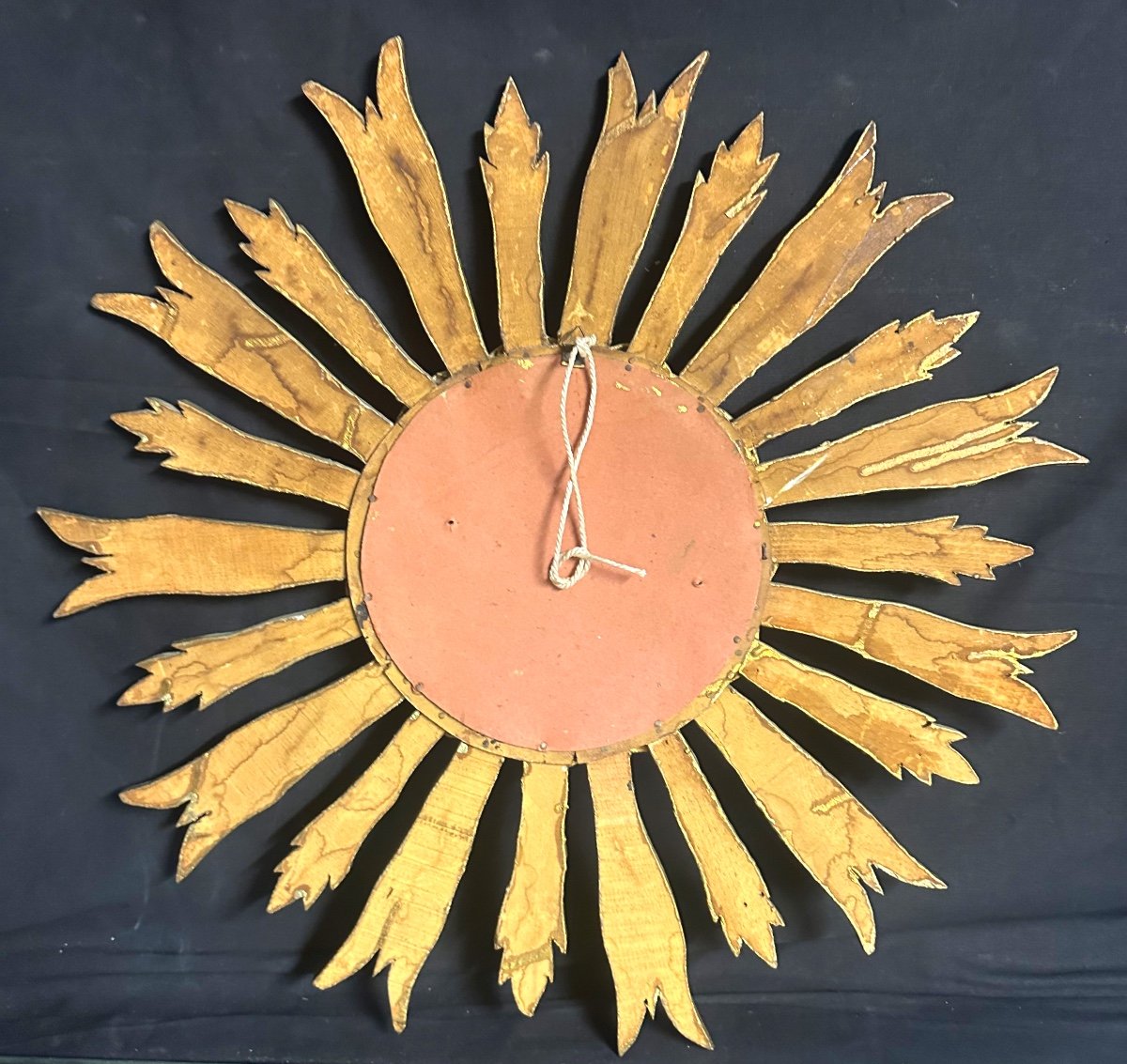 Witch Sun Mirror 54cm In Curved And Distorting Golden Wood Witch Curiosity-photo-3