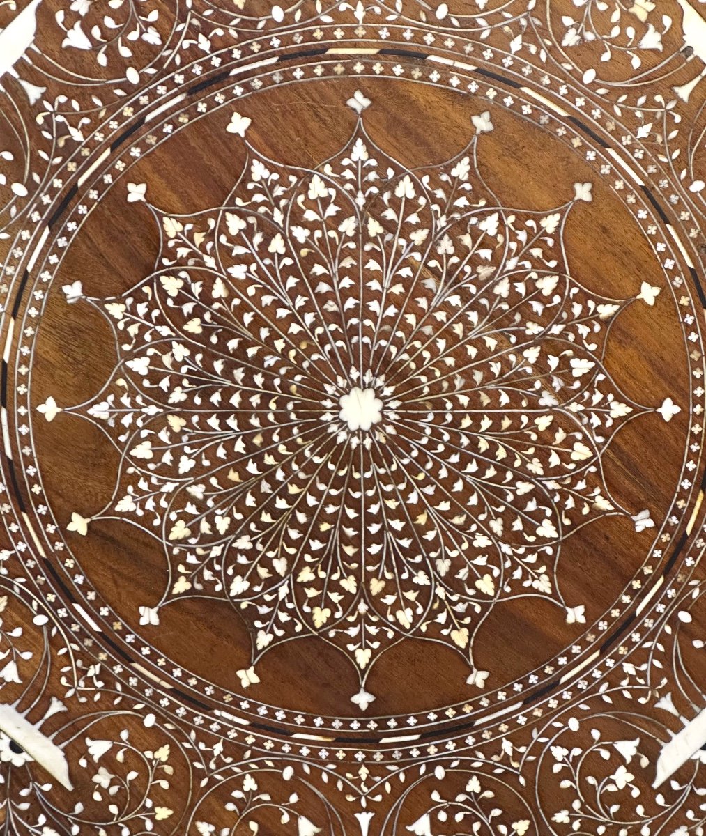 Guéridon XIXe en marqueterie os et bois Décor oriental Inde Hoshiarpur 63x61cm-photo-3