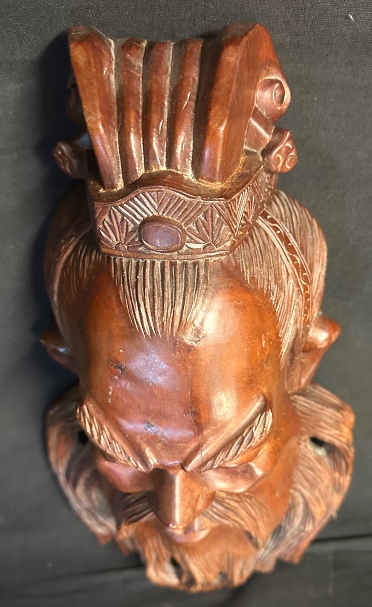 China Large Carved Mahogany Man Mask With Glass Eyes /1-photo-3