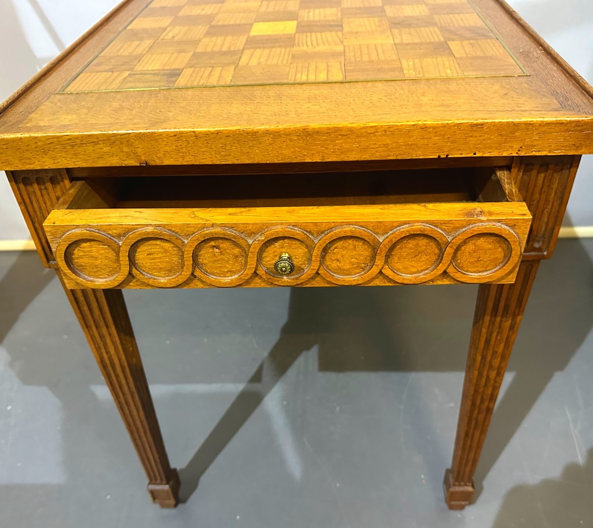 Table De Jeu D’échecs à 2 Tiroirs En Marqueterie Et Filets De Laiton Style Louis XVI Jeux échec-photo-2