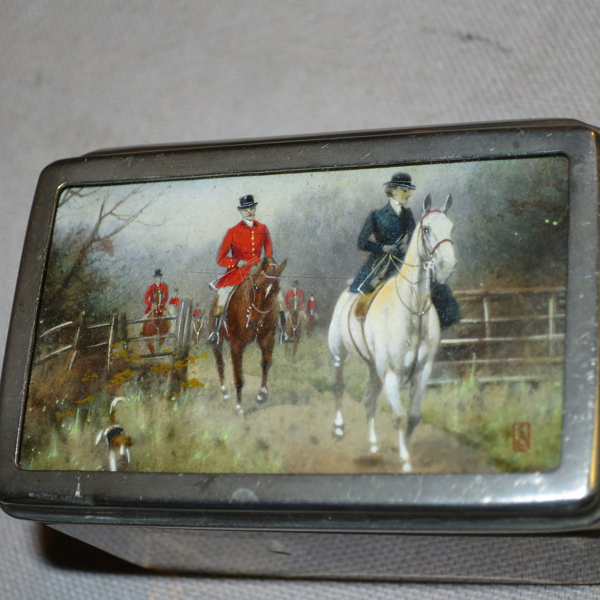 Small Box XIXth With Painted Decor Chasse A Courre Signed Equitation-photo-2