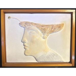 Jean Pierre CEYTAIRE 1946  Sculpture Objet en plâtre polychrome et or Profil féminin signé /1 