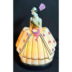 Lampe veilleuse brule parfum Art Deco en porcelaine Jeune femme en robe de soirée