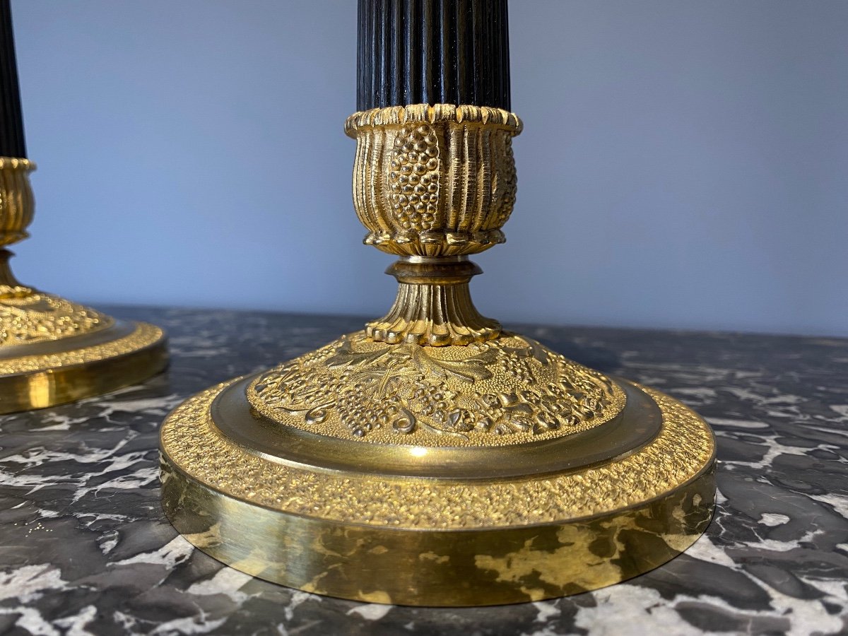Paire De Flambeaux En Bronze Ciselé Et Doré à Double Patine, époque Empire/ Restauration -photo-4