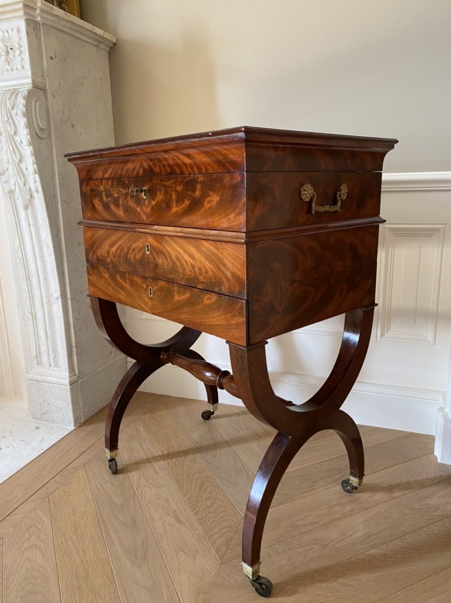 Mahogany Worker And Flamed Mahogany Veneer From Cuba Empire / Restoration Period-photo-2