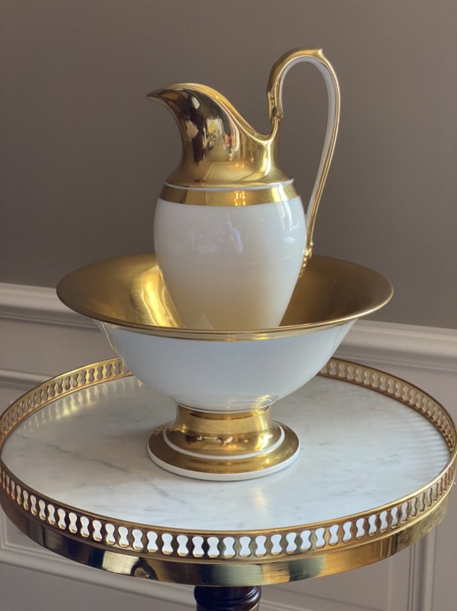 Coupe Et Son Aiguière En Porcelaine De Paris D’époque Empire/restauration 