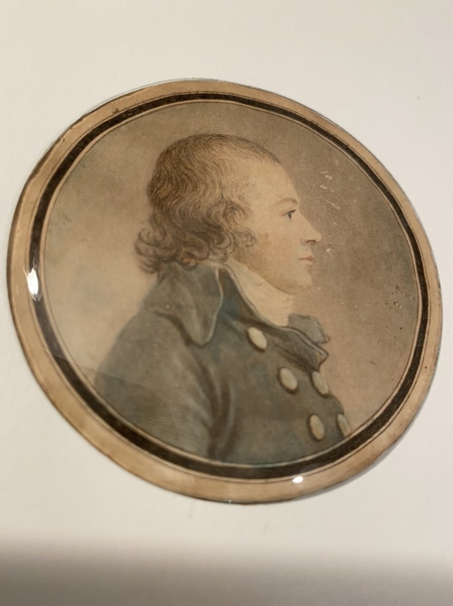 Miniature In Medallion, Engraving Representing A Man From The Eighteenth Century-photo-3