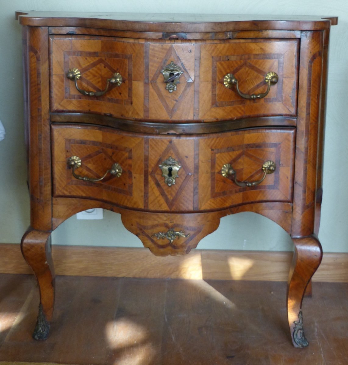 Commode Sauteuse Puis XV