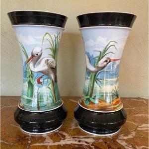 Paire De Vases Opaline Modele " A La Cigogne "