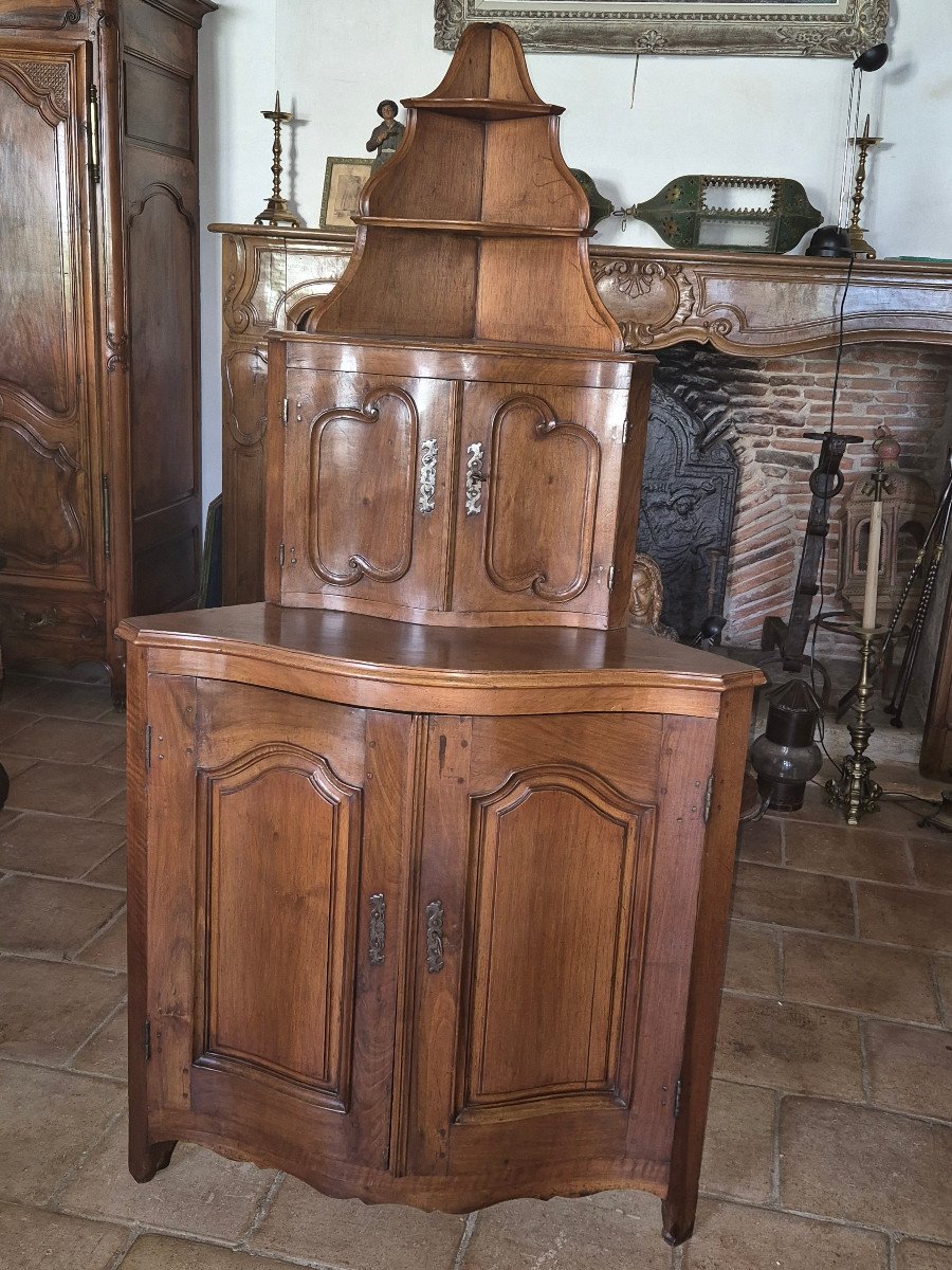 18th Century Provencal Corner Cabinet In Walnut-photo-3