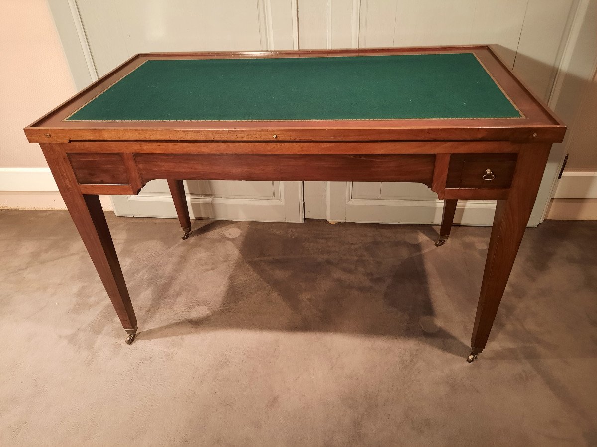 Game Table Called Tric-trac In Mahogany From The Restoration Period.