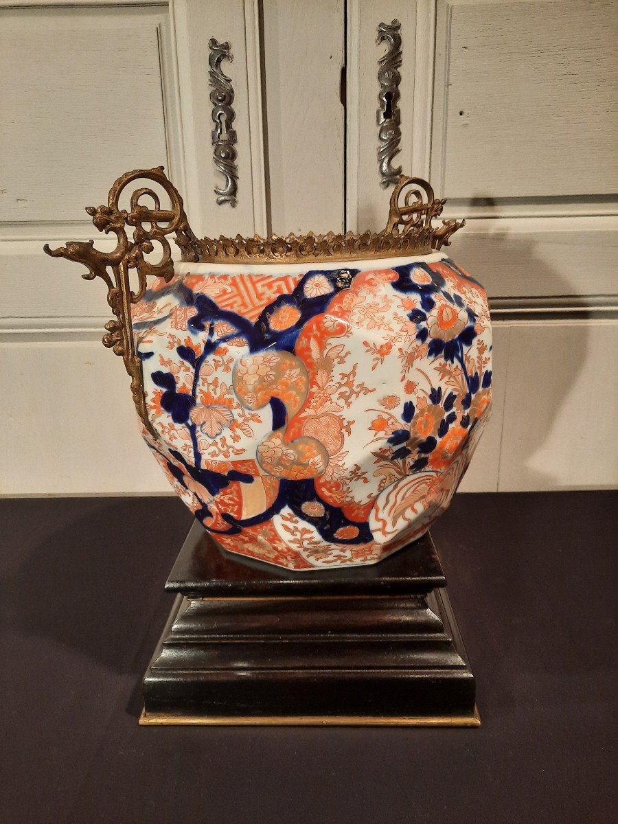 Imari Porcelain Planter With Bronze Mount, Napoleon III Period.-photo-1