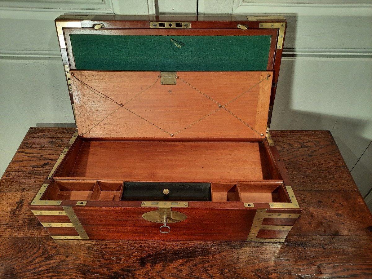 19th Century Mahogany Marine Writing Case.-photo-3