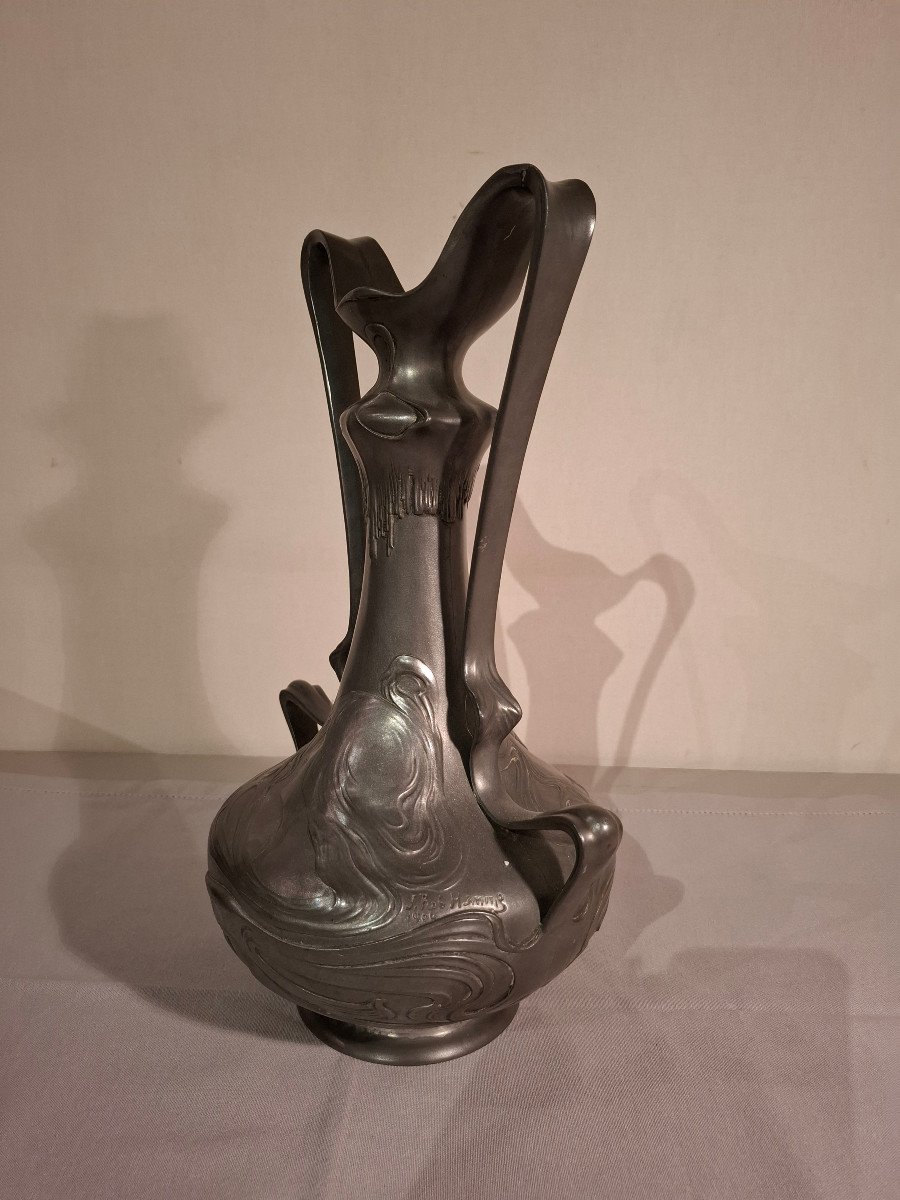 Art Nouveau Pewter Vase Signed J. Rob Hannig 1900.-photo-2