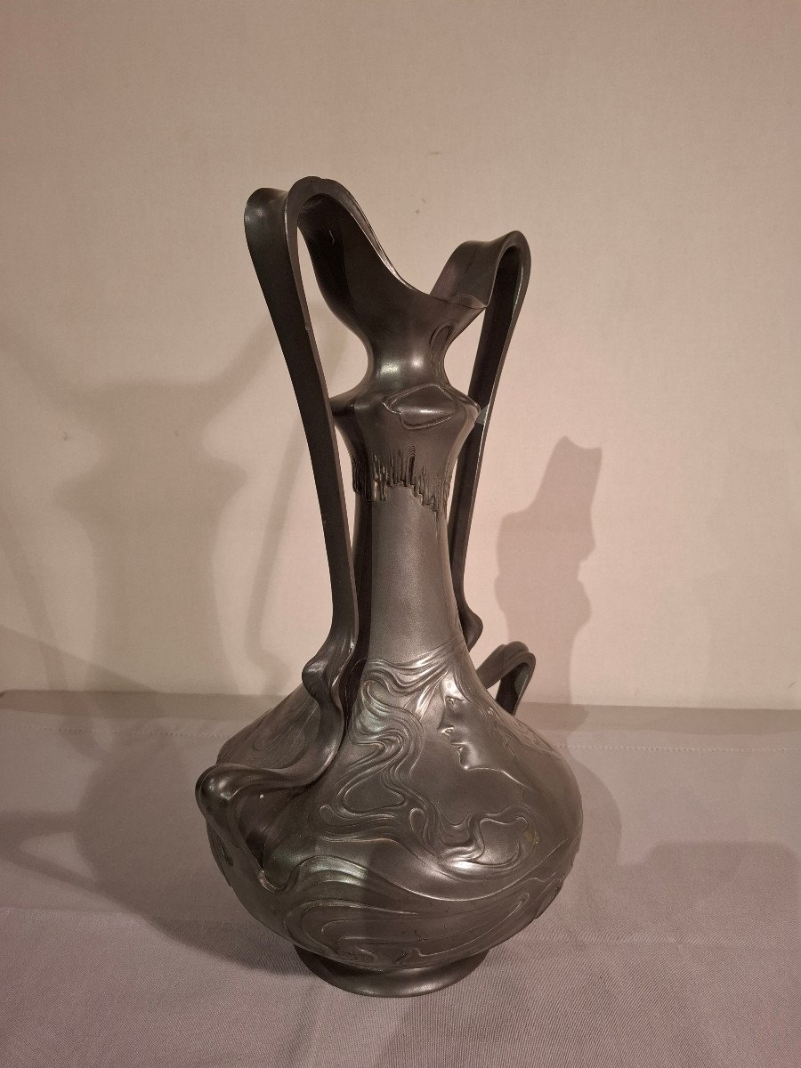 Art Nouveau Pewter Vase Signed J. Rob Hannig 1900.-photo-3