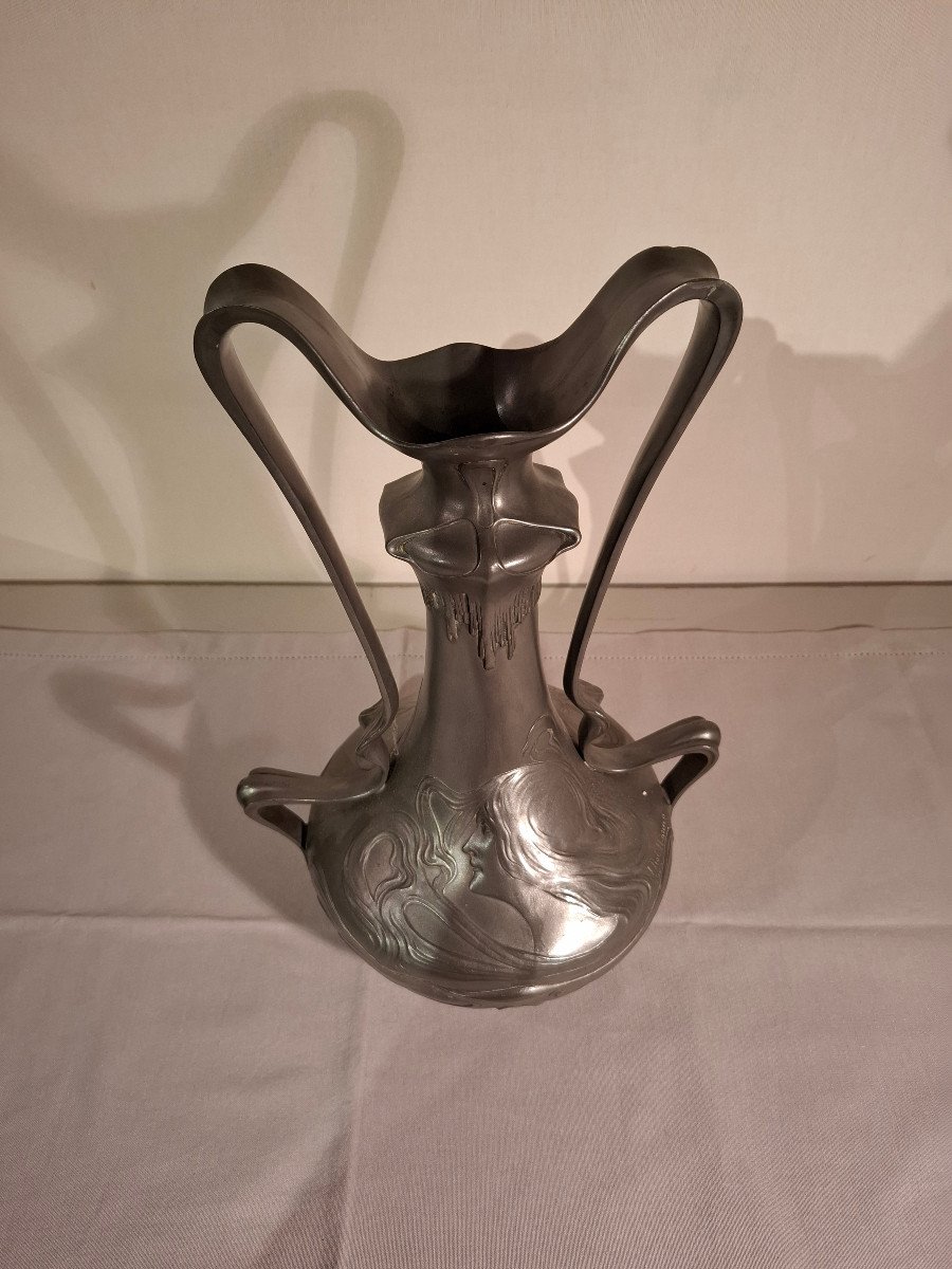 Art Nouveau Pewter Vase Signed J. Rob Hannig 1900.-photo-5