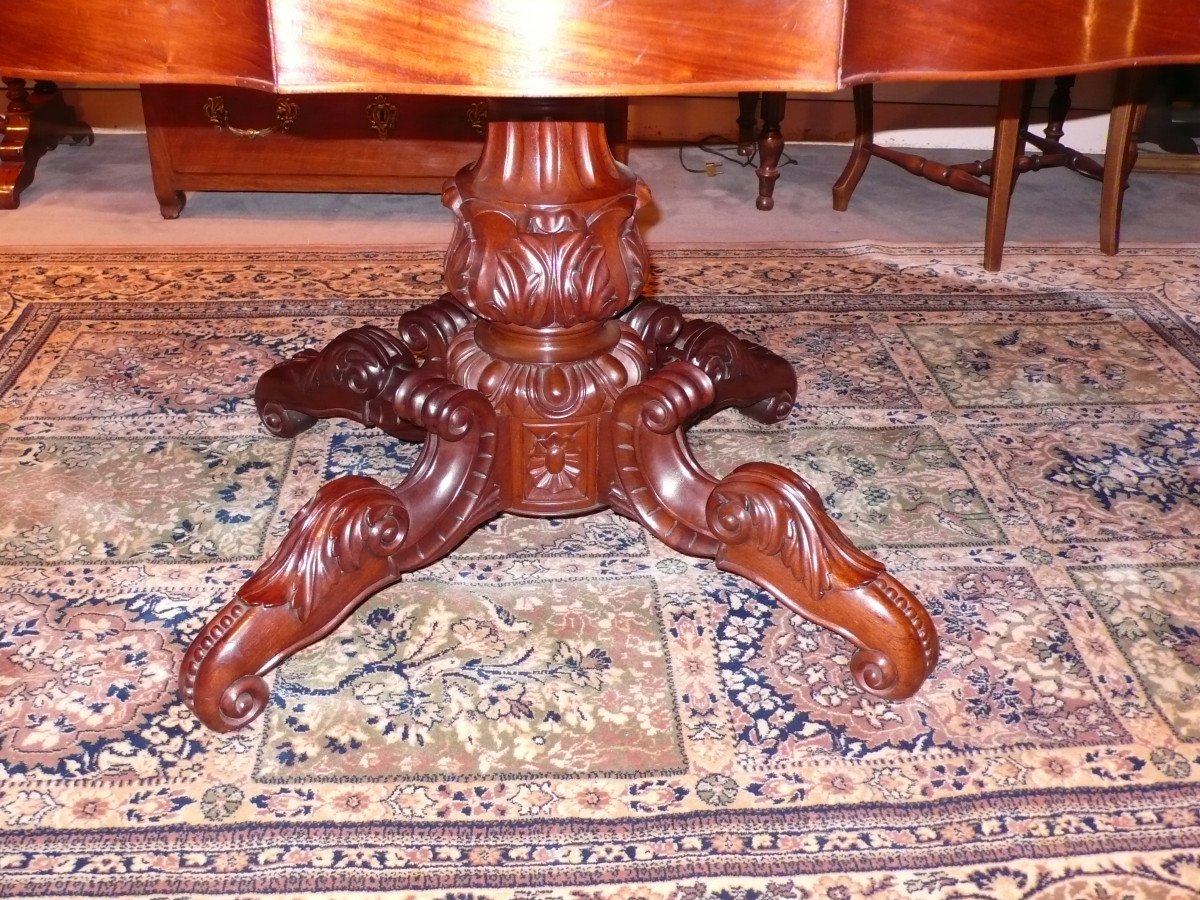 Mahogany Pedestal Table With Violin Top From The Napoleon III Period.-photo-2