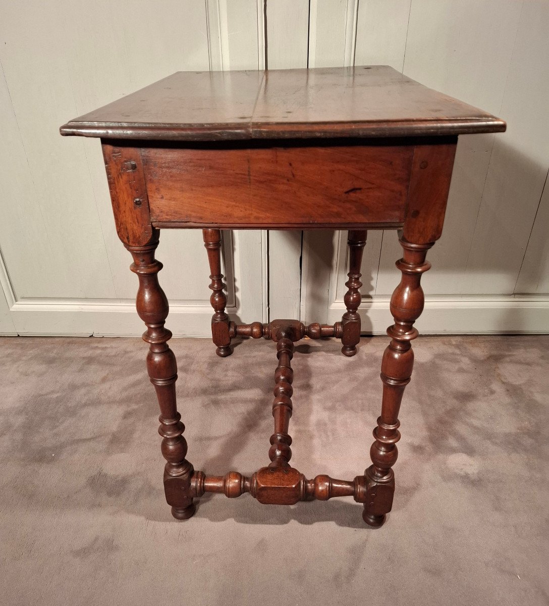 Small Louis XIII Walnut Table From The End Of The 17th, Beginning Of The 18th Century-photo-1