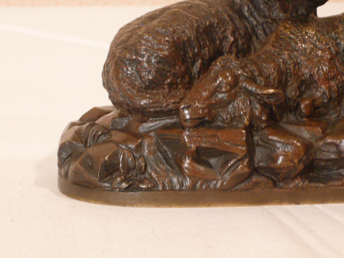 Bronze Representative Sheep Signed Guci.-photo-3