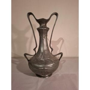 Art Nouveau Pewter Vase Signed J. Rob Hannig 1900.