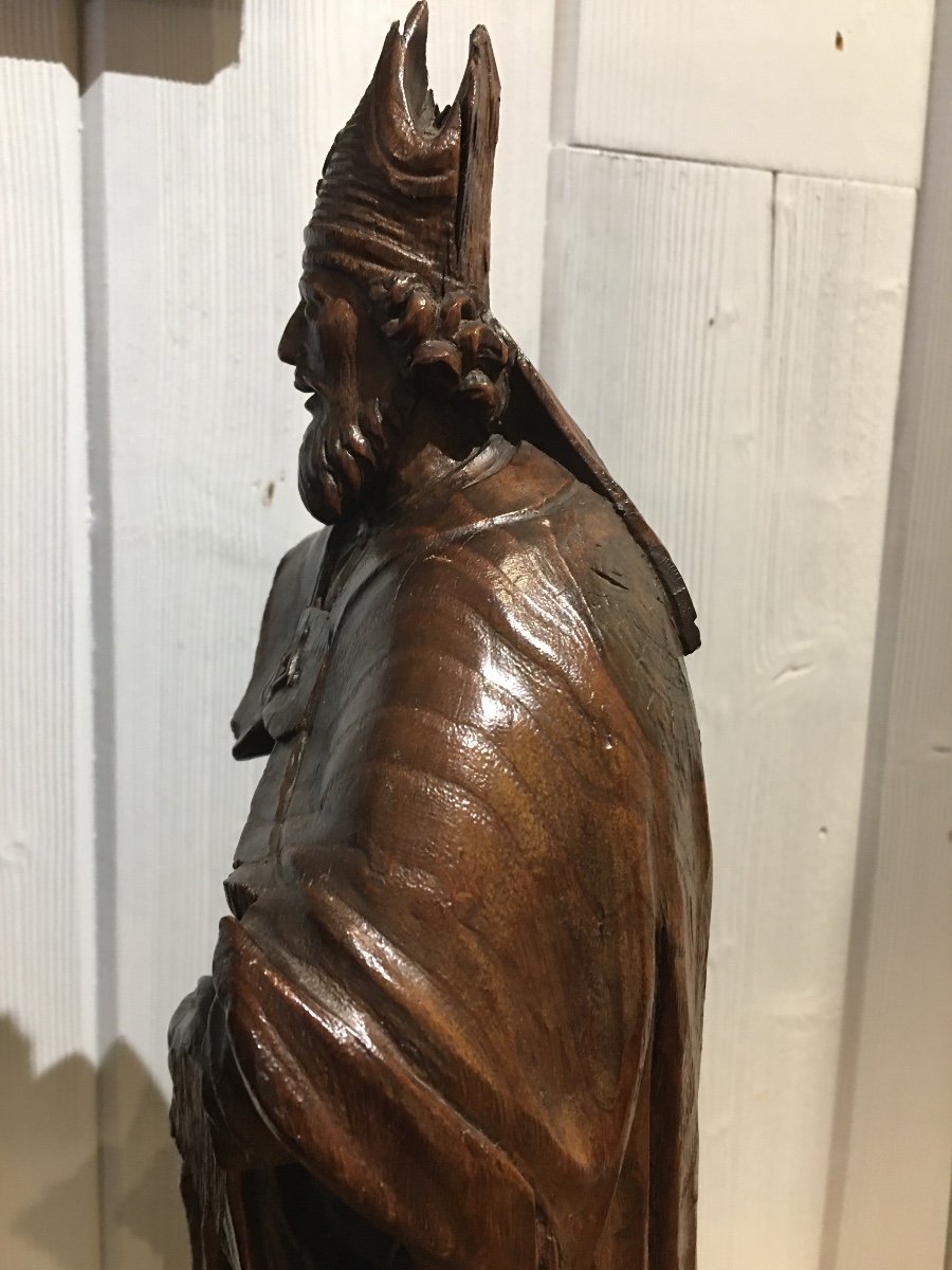 Sculpture Of A Saint Bishop In Natural Wood, 17th Century -photo-3