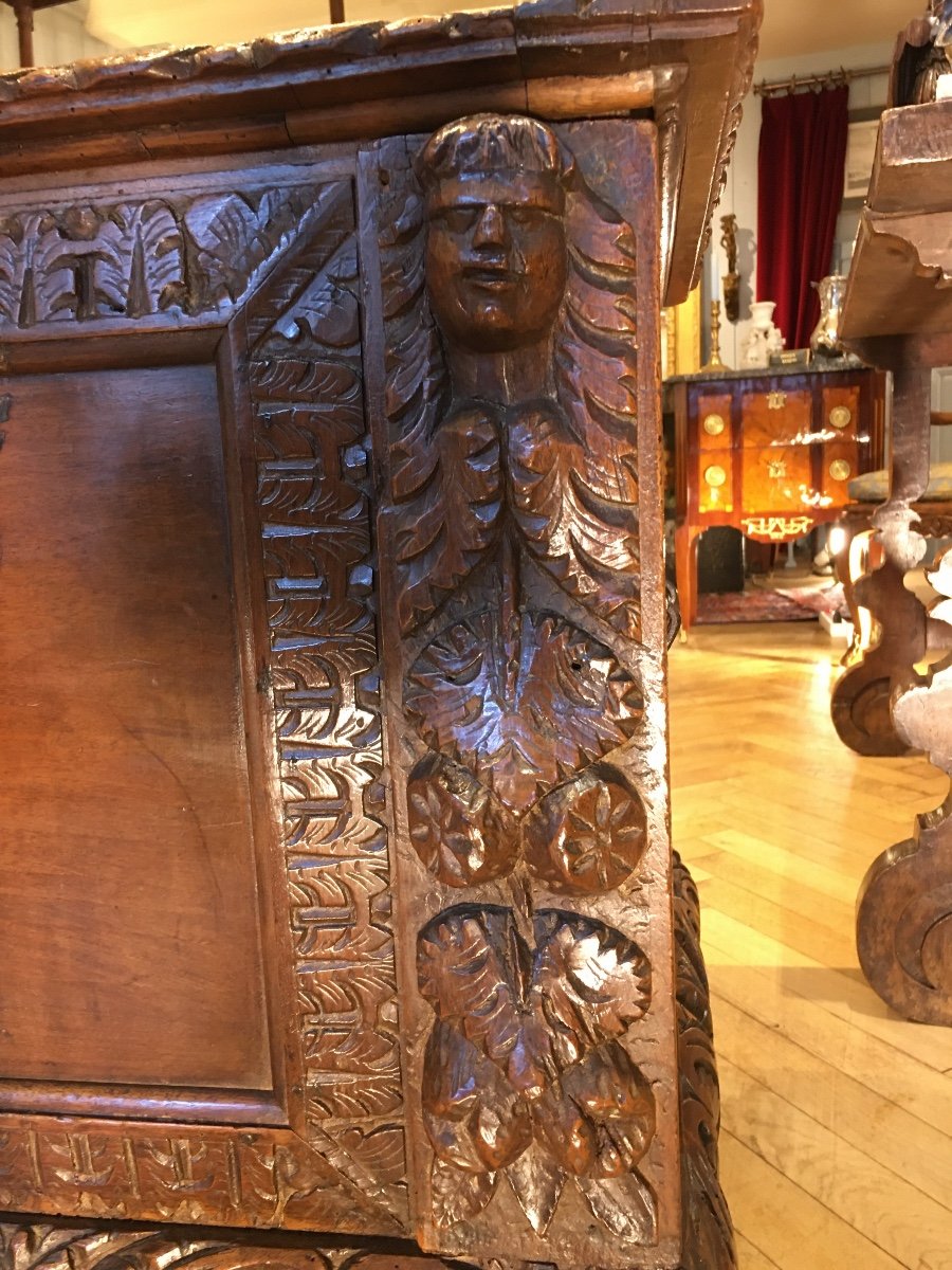 17th Century Carved Walnut Chest -photo-4