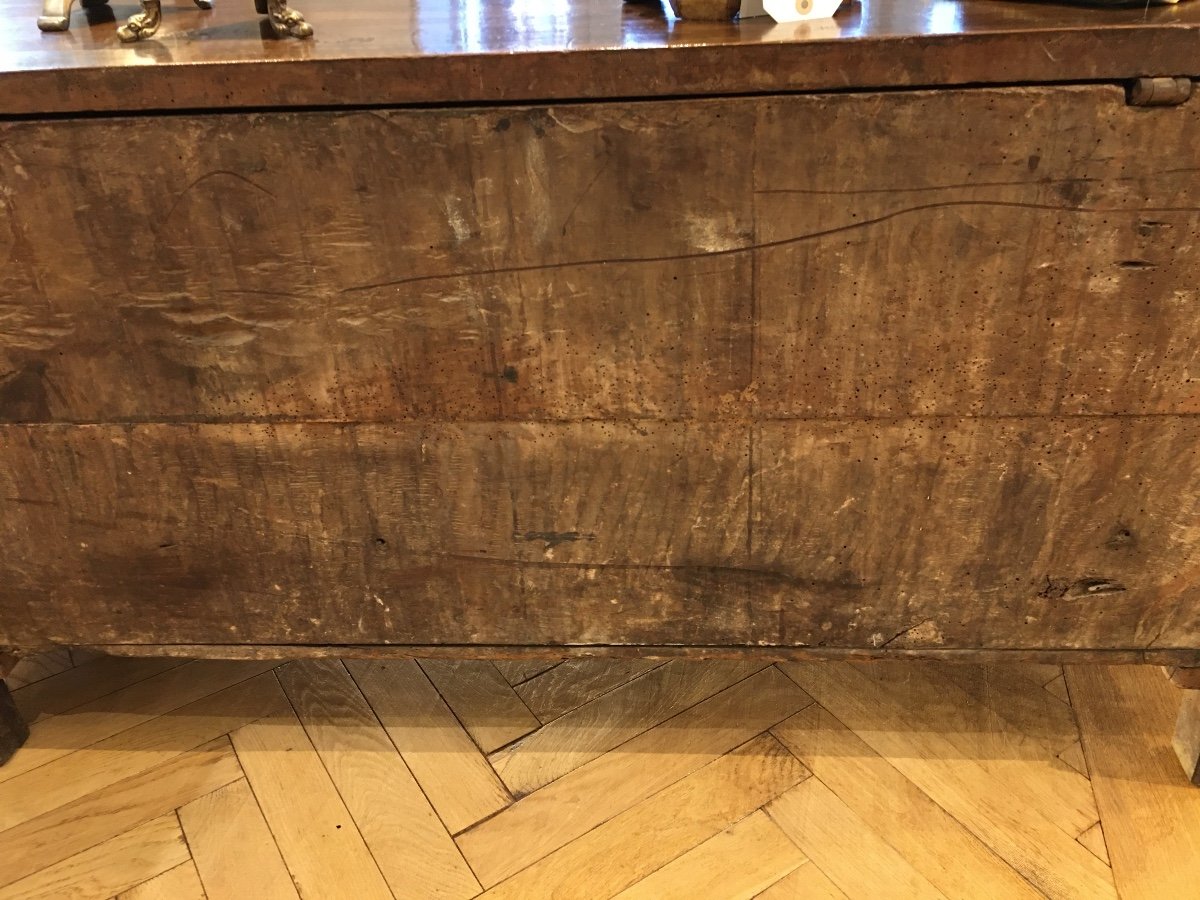 17th Century Carved Walnut Chest -photo-2