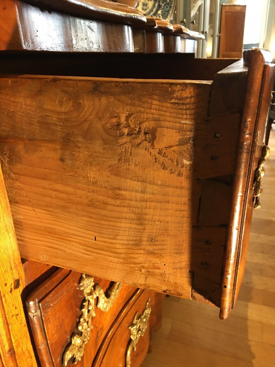 Lyonnaise Walnut Chest Of Drawers, Regence Period-photo-3