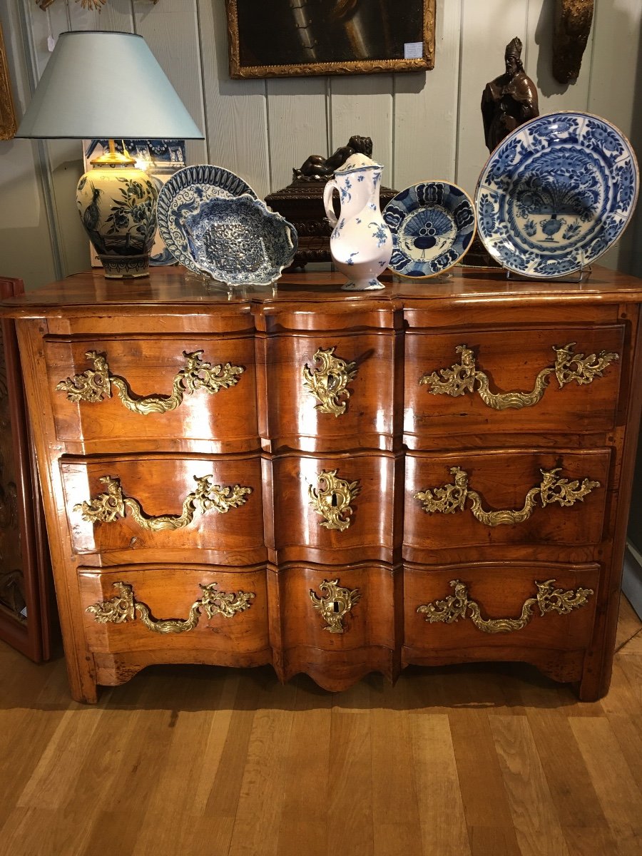 Commode Lyonnaise Noyer D’époque Regence