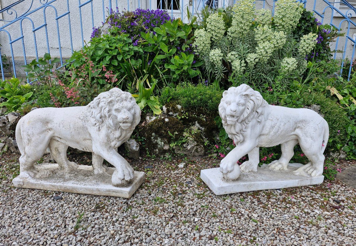 Paire De Lion De Jardin En Pierre, Décoration Jardin