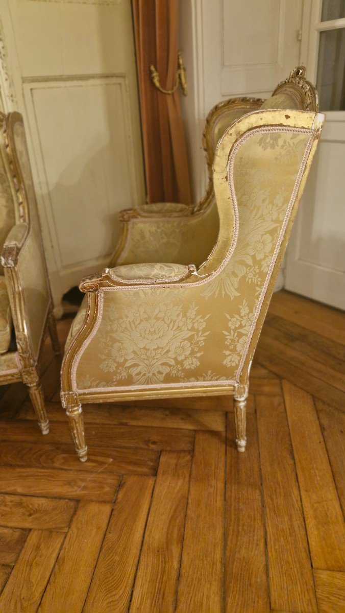 Pair Of Louis XVI Gilded Wood Bergeres With Ears-photo-4