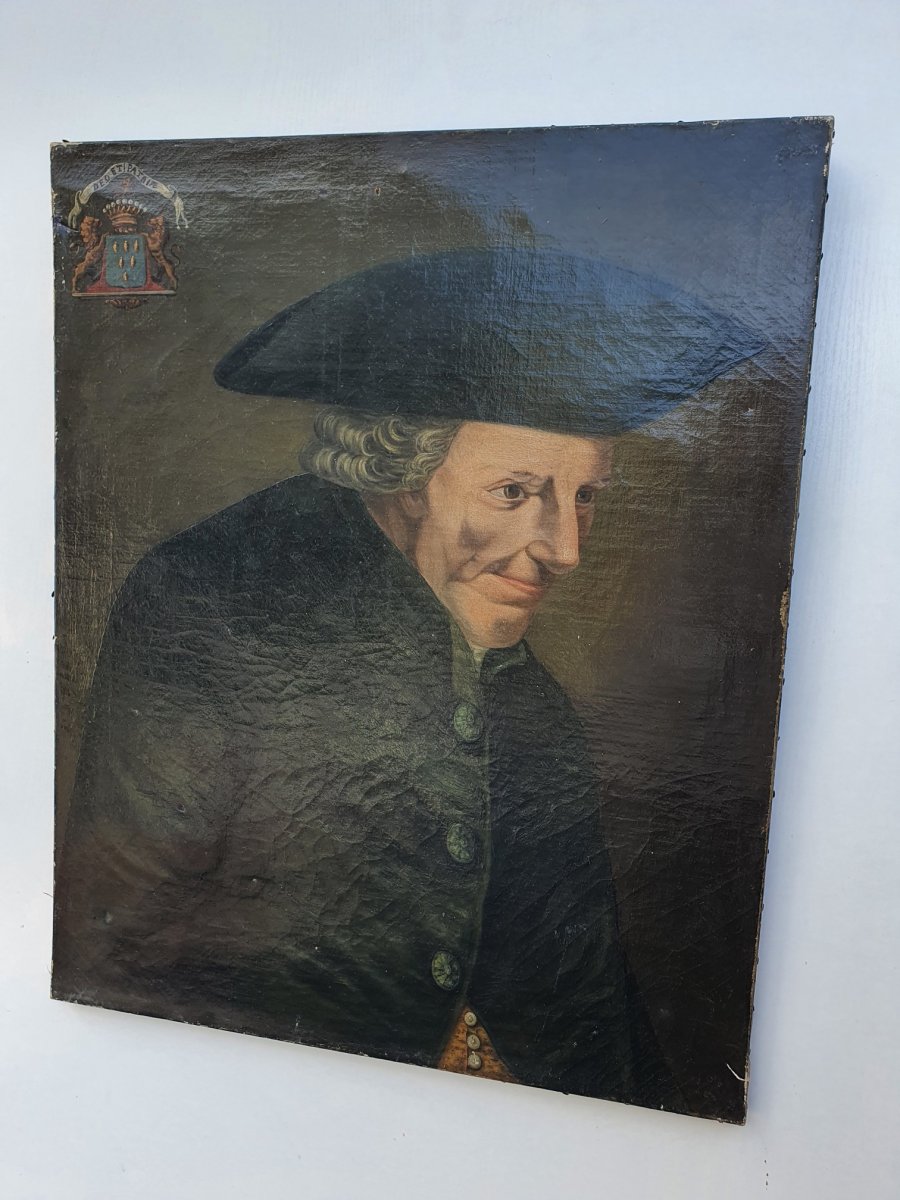 XIXth S, Portrait Of A Man, Wardrobe, Coat Of Arms