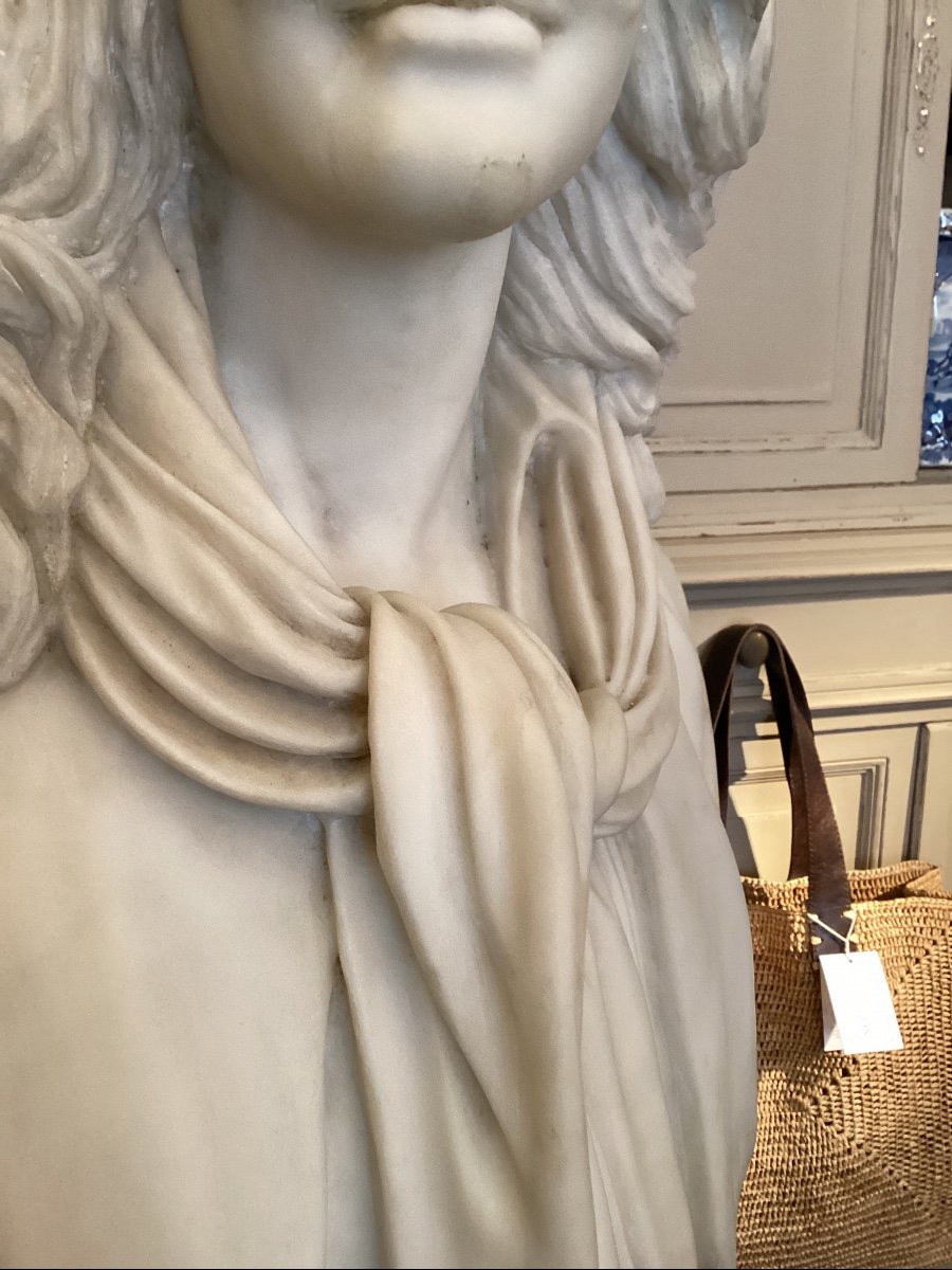 Large Bust Of Molière After Houdon In Carrara Marble.-photo-3