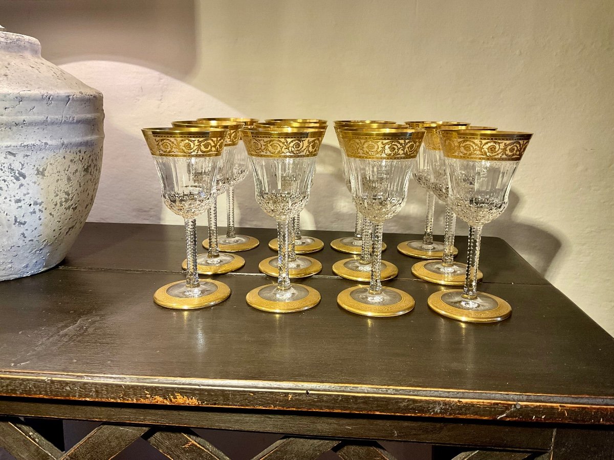 . Thistle Or. Saint Louis. 12 White Wine Glasses.-photo-3