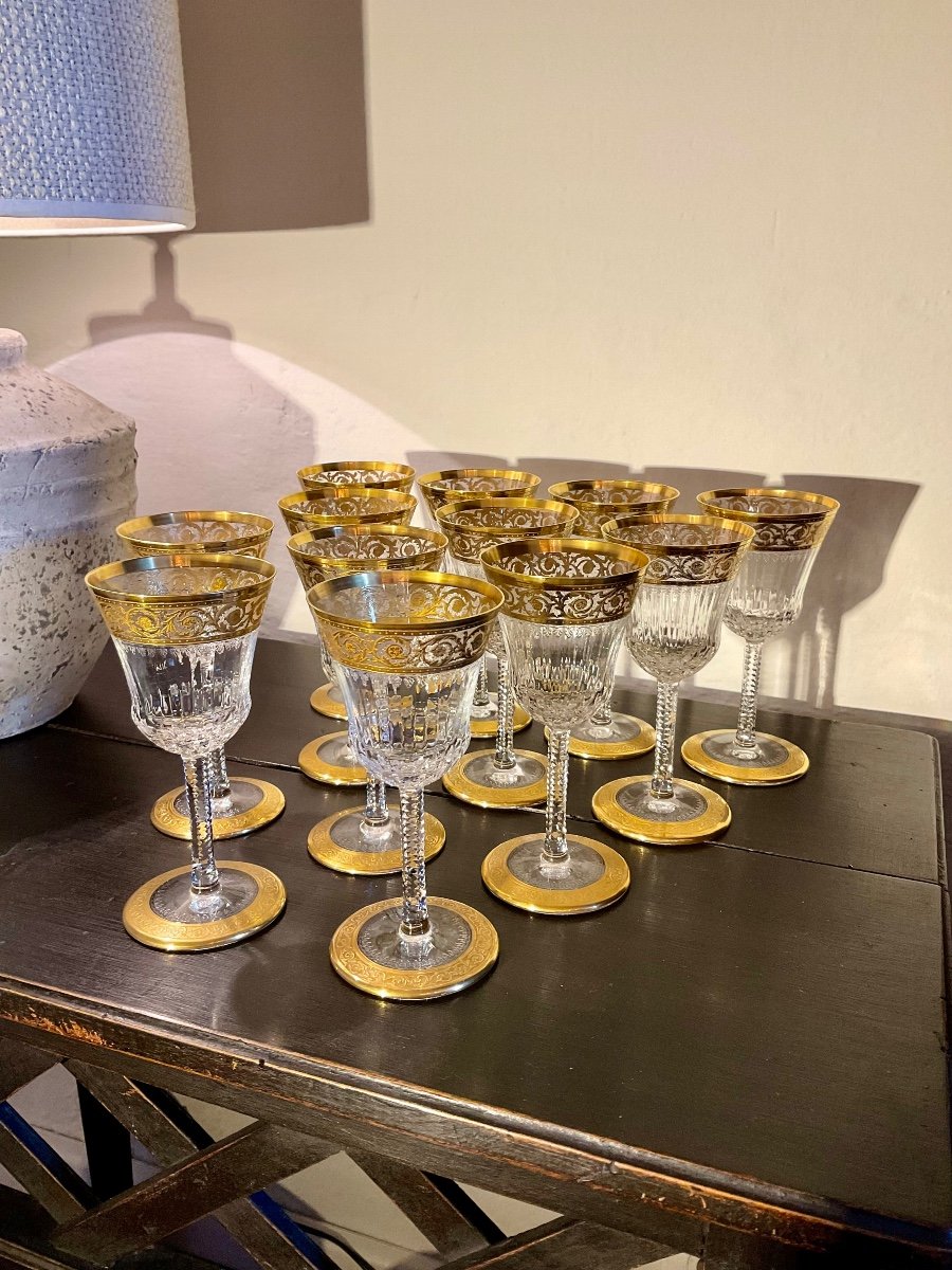 . Thistle Or. Saint Louis. 12 White Wine Glasses.-photo-4