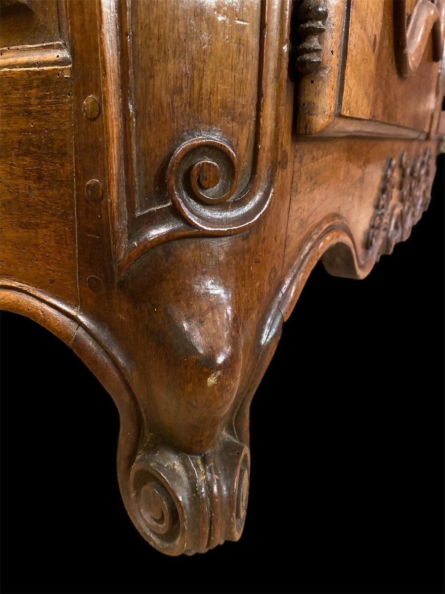 Louis XV Two-body Buffet In Walnut. -photo-5