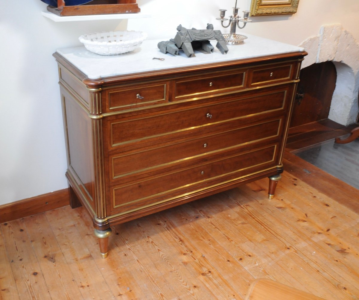 Large Louis XVI Style Chest Of Drawers  In Mahogany And Mahogany Veneer.-photo-3