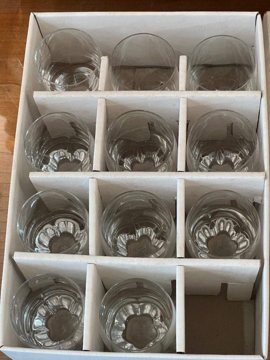 Lalique / 11 Highlands Model Glasses In Lalique Crystal -photo-8