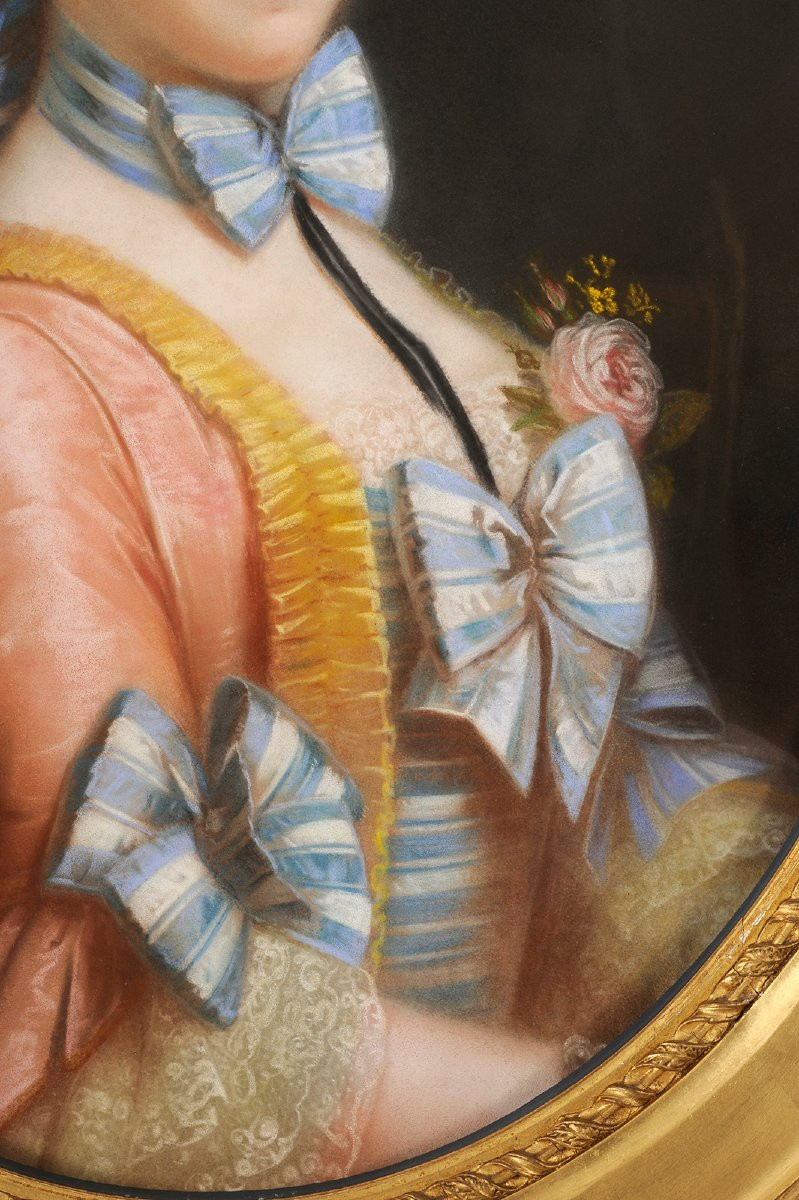 Portrait de jeune femme en tenue d’époque Louis XV - Ecole française XIXe -photo-4