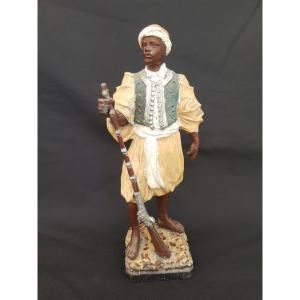 Young North African Lead Soldier End Of 19 Eme, Height 23.5 Cm.