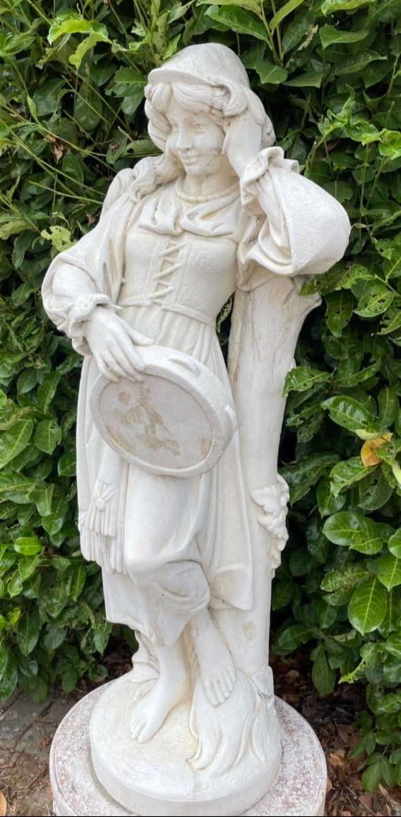 Paire De Statues De Jardin-photo-1