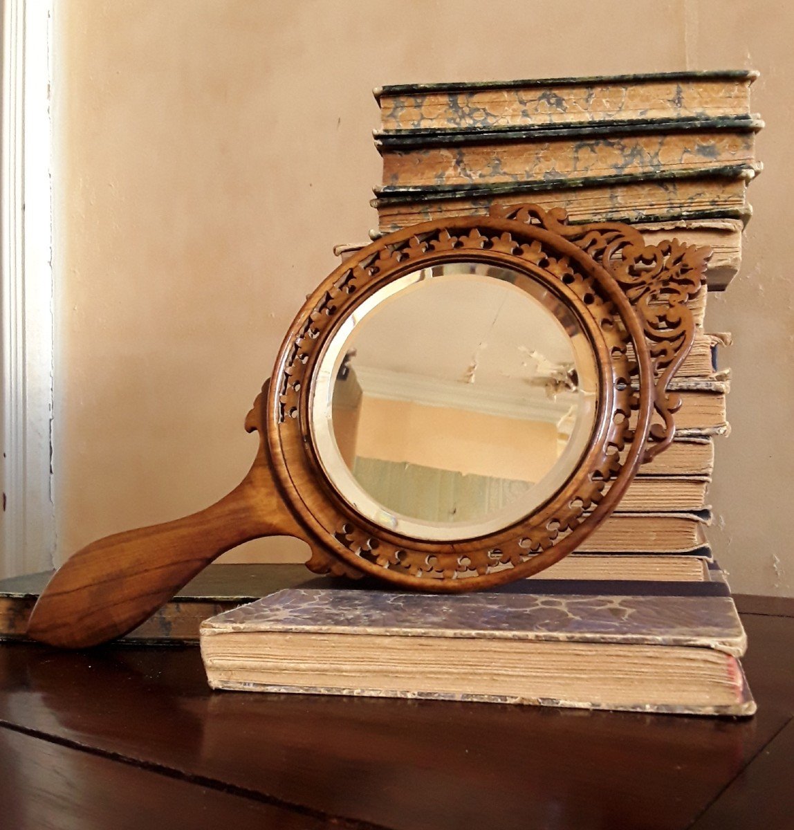 Nice Mirror In Olive Wood.-photo-1