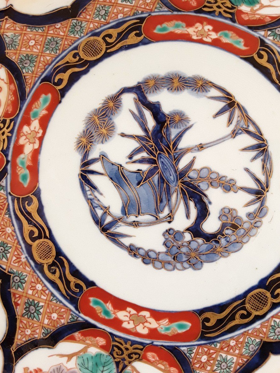 Large Imari Porcelain Dish.-photo-2