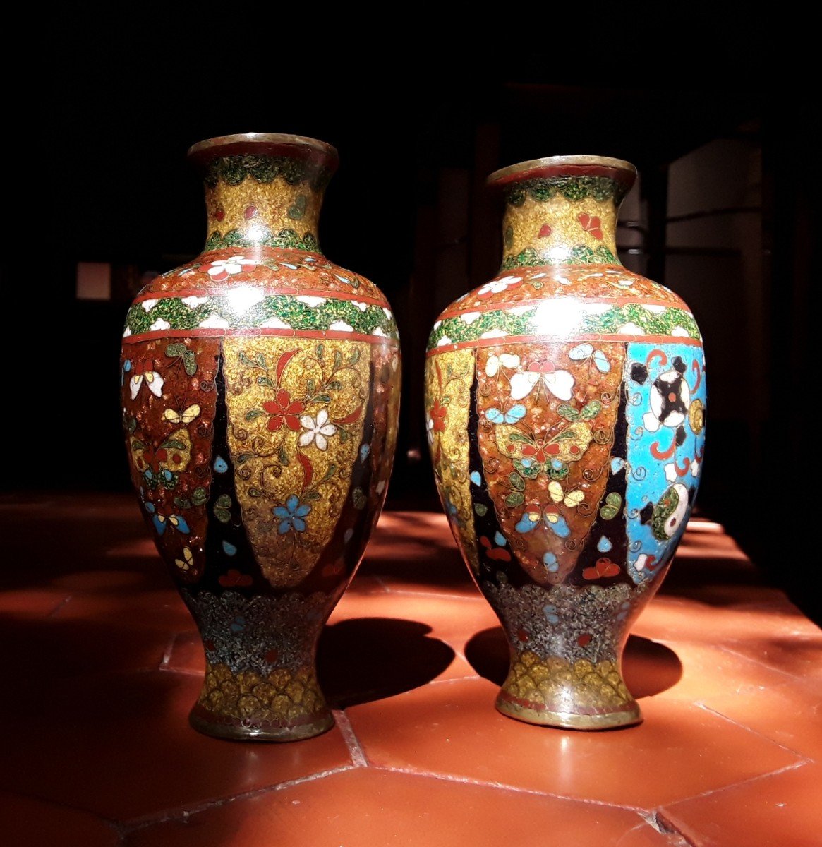 Pair Of Cloisonne Enamel Vases. Meiji Period.-photo-3